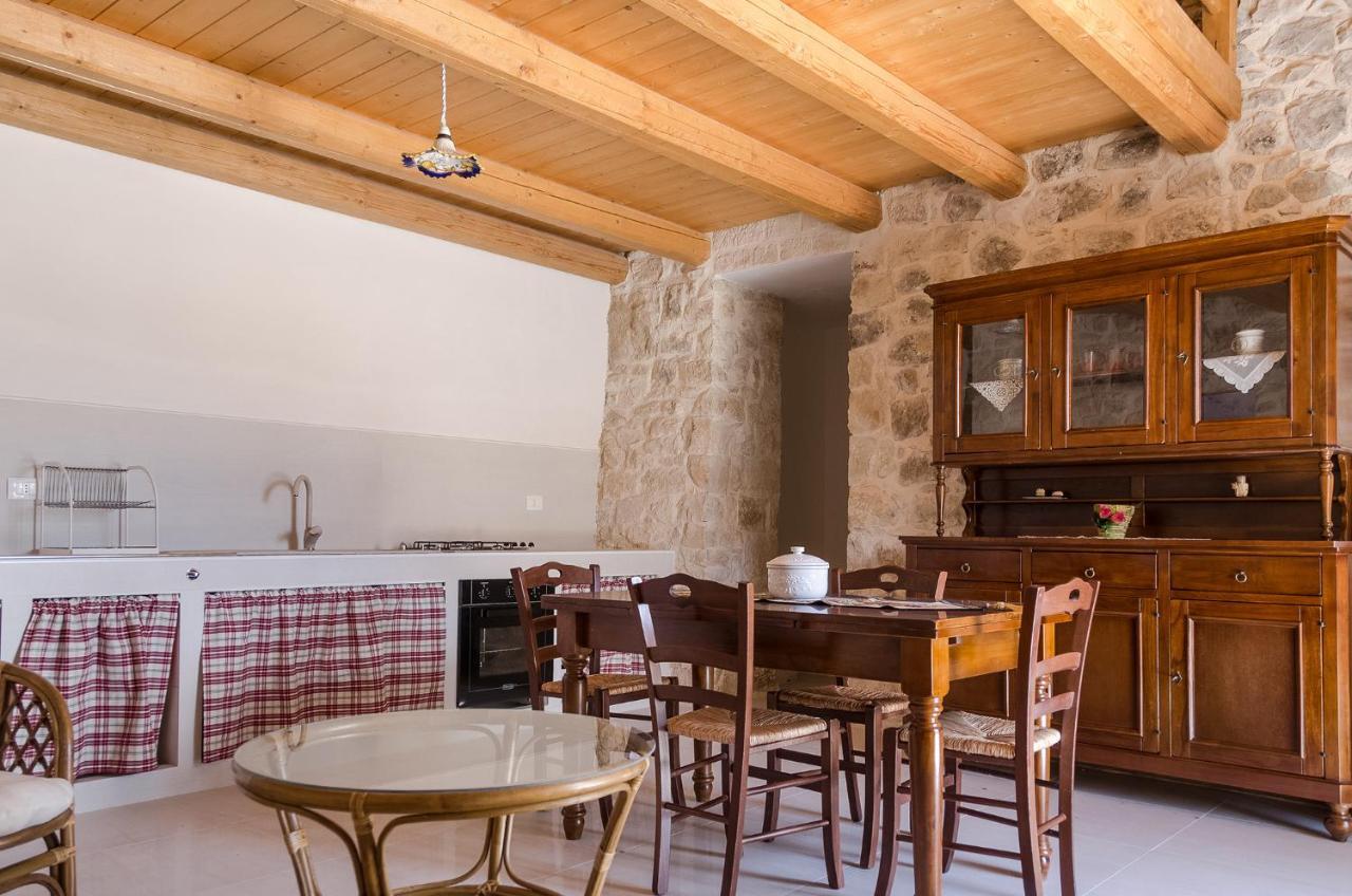 Vivere gli Iblei - Maison en plain air Ragusa Eksteriør bilde