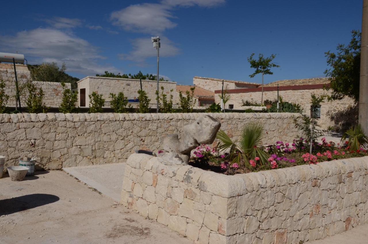 Vivere gli Iblei - Maison en plain air Ragusa Eksteriør bilde