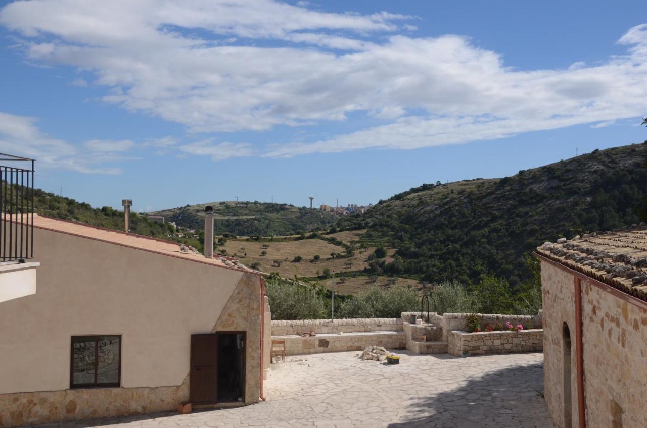 Vivere gli Iblei - Maison en plain air Ragusa Eksteriør bilde